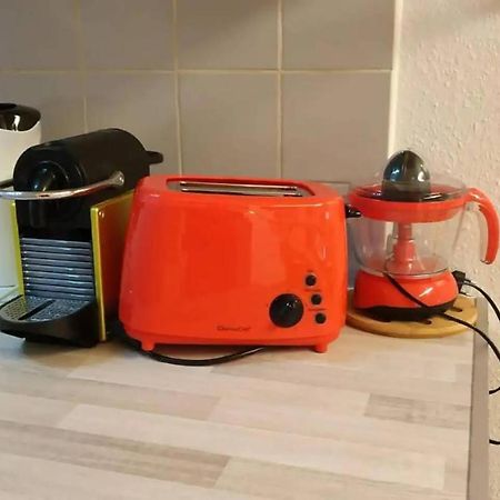Appartement Proche Marche Au Coeur Du Centre + Wifi La Rochelle  Exteriör bild