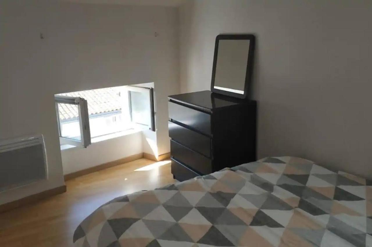 Appartement Proche Marche Au Coeur Du Centre + Wifi La Rochelle  Exteriör bild
