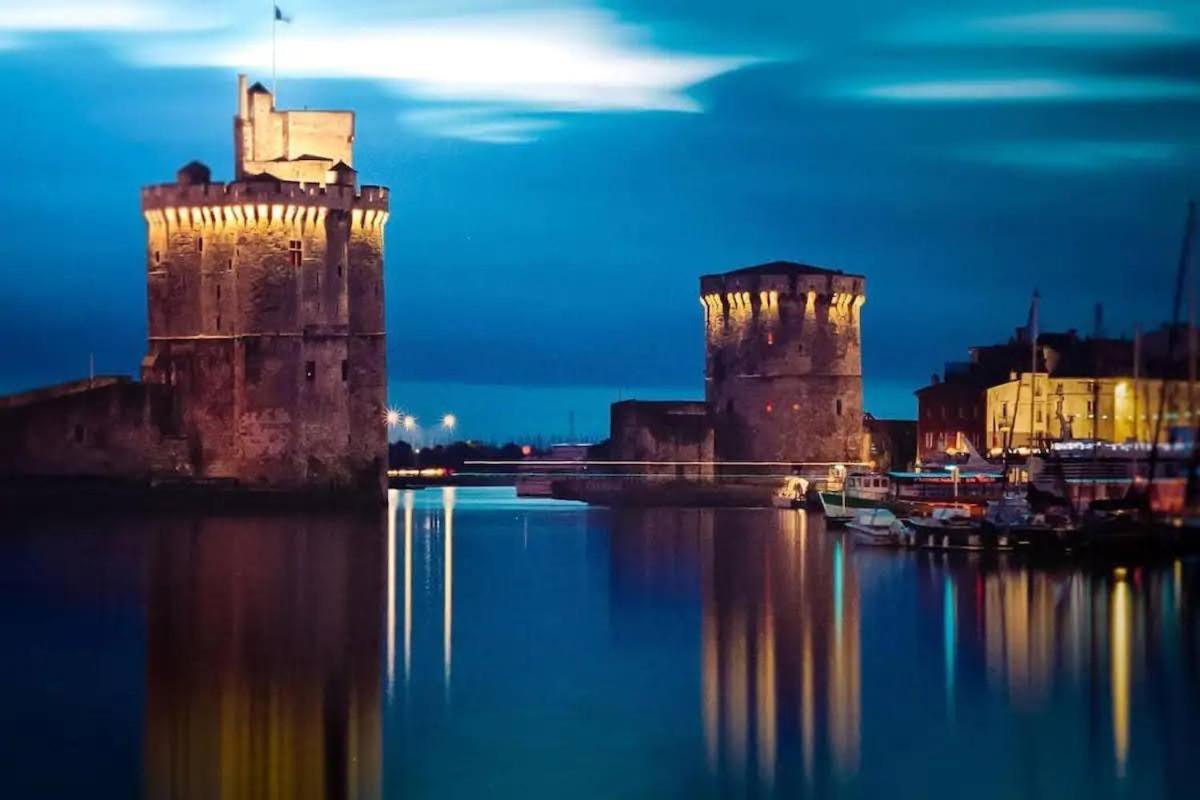 Appartement Proche Marche Au Coeur Du Centre + Wifi La Rochelle  Exteriör bild